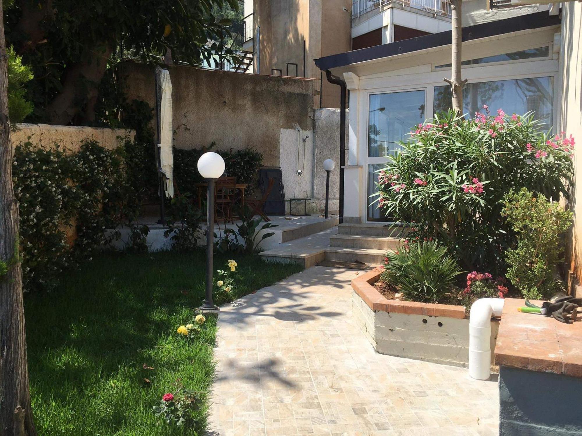 Residenza Don Camillo Villa Mondello Room photo